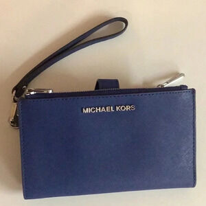 Michael Kors Double Zip Electric Blue Smart Phone Wallet/Wristlet Preloved